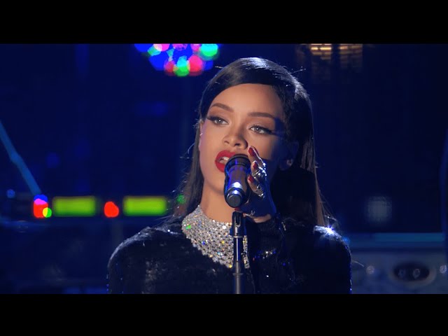 موزیک ویدئو خارجی Rihanna - Diamonds (Live on The Concert For Valor)