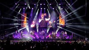 موزیک ویدئو و کنسرت وکنوور 