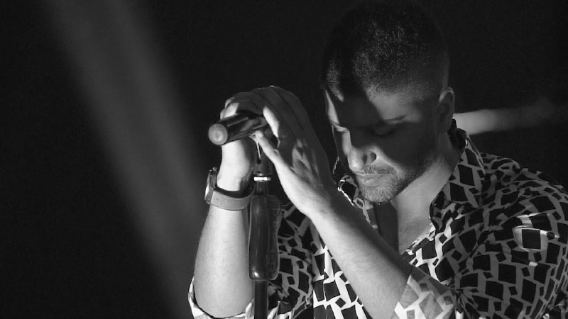 موزیک ویدئو و کنسرت بزن باران ( اجرای زنده )