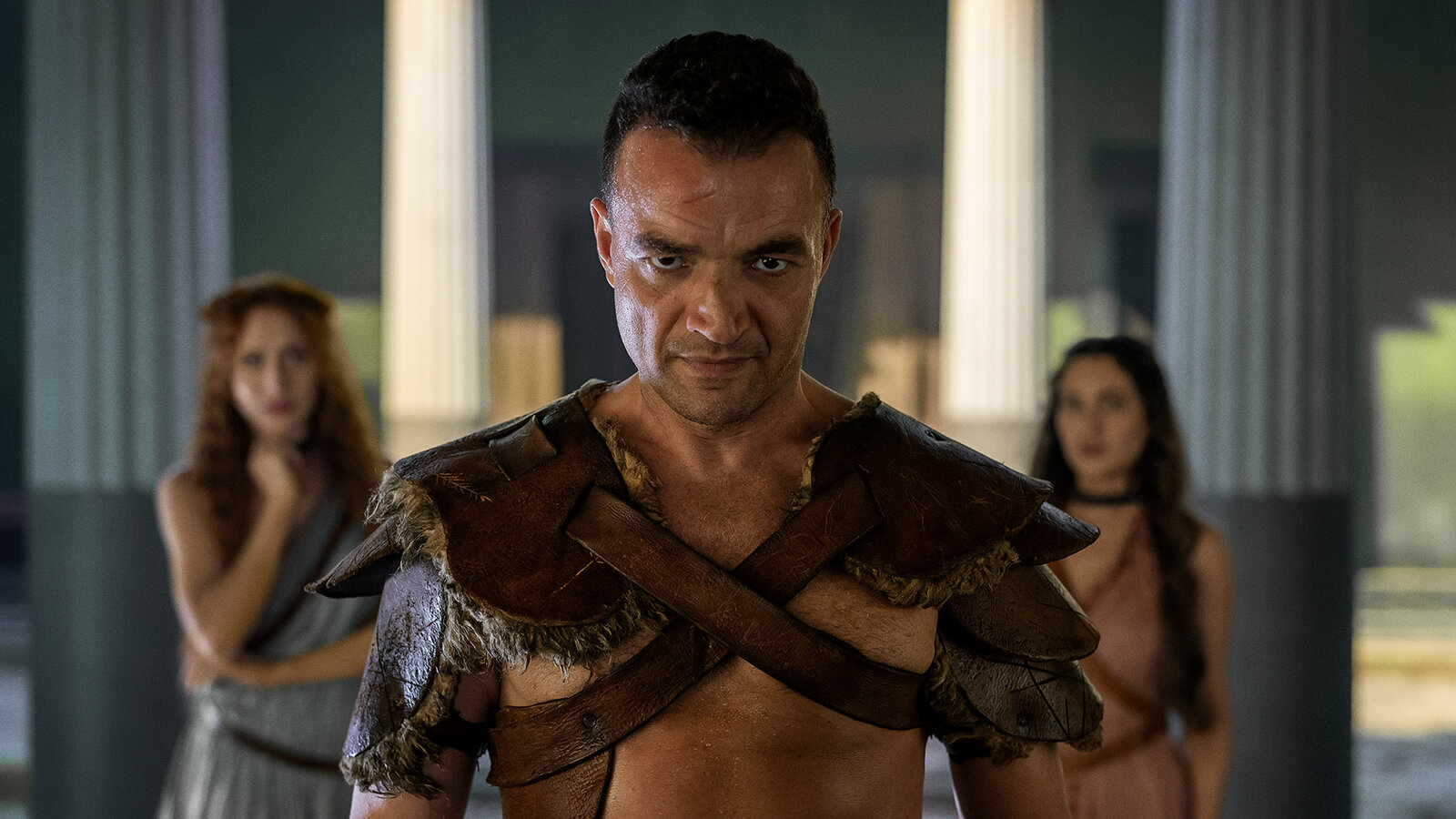 اسپارتاکوس: خاندان آشور / Spartacus: House of Ashur