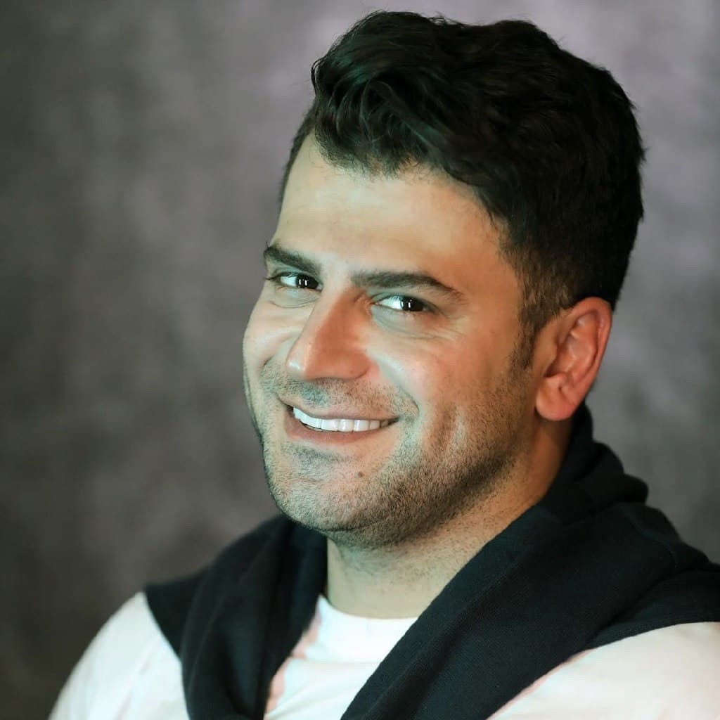 روزبه حصاری روزبه حصاری