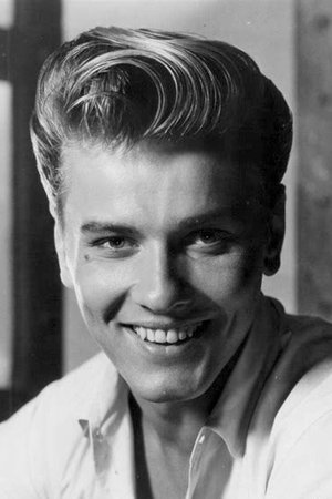 Richard Davalos Richard Davalos