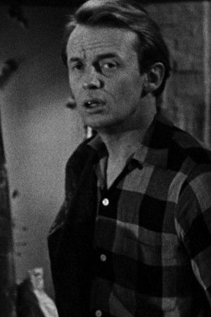 Warren Finnerty Warren Finnerty