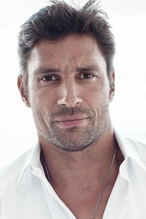 Manu Bennett Manu Bennett